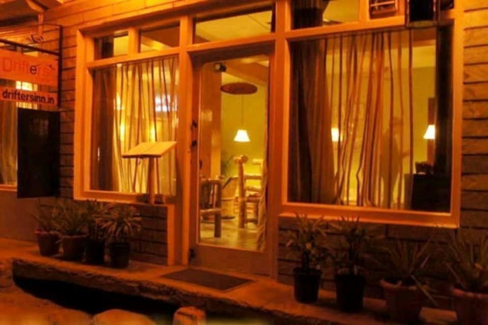 Drifter'S Inn & Cafe Manāli エクステリア 写真